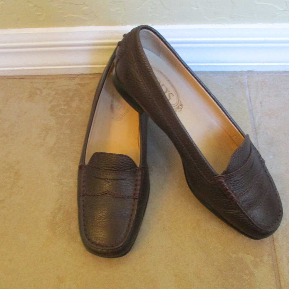 Tod's Brown Leather Penny Loafers Size Eur 37 US 6